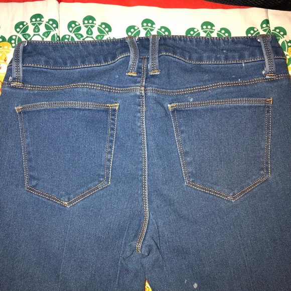 Jeans - Picture 2 of 5